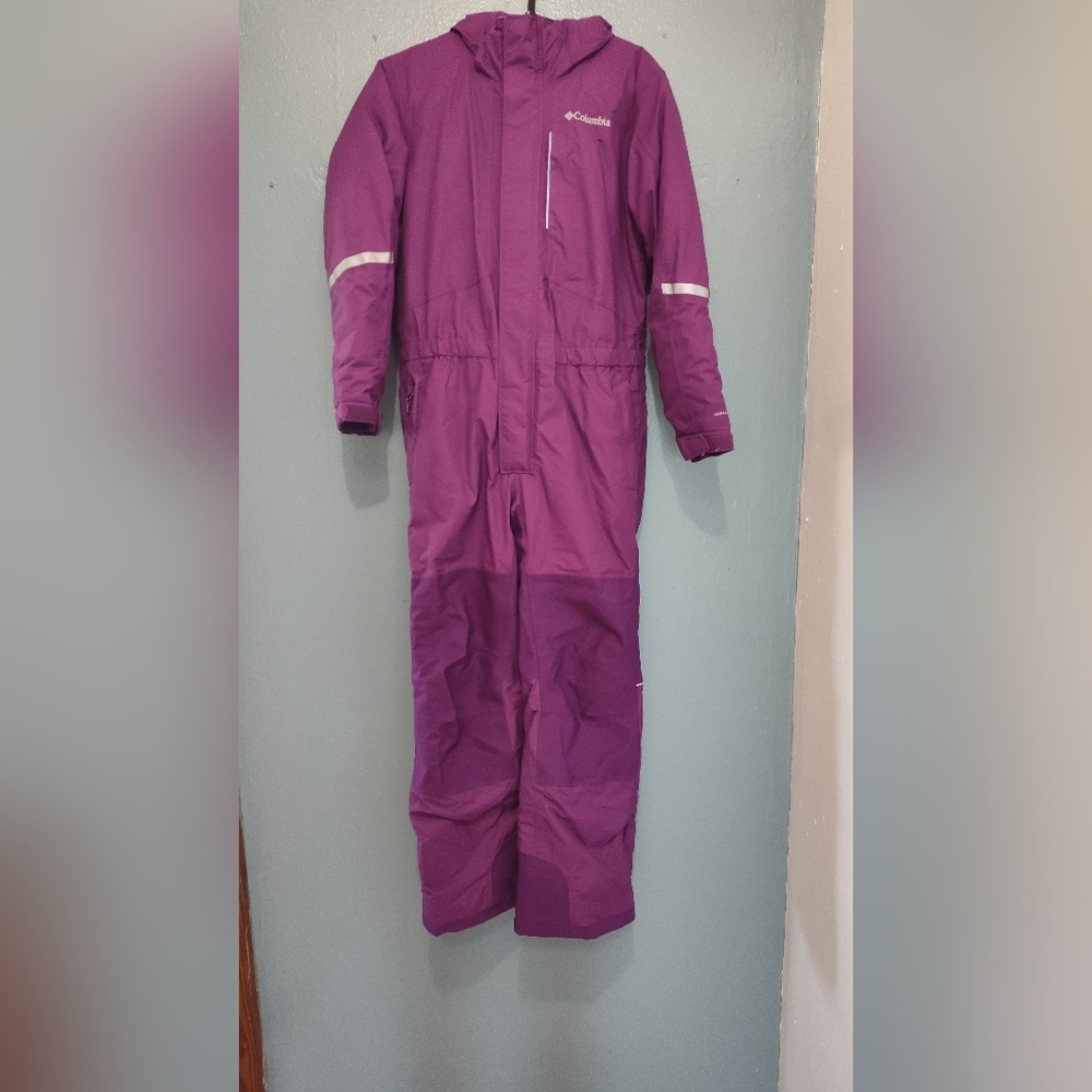 Columbia kid snowsuit